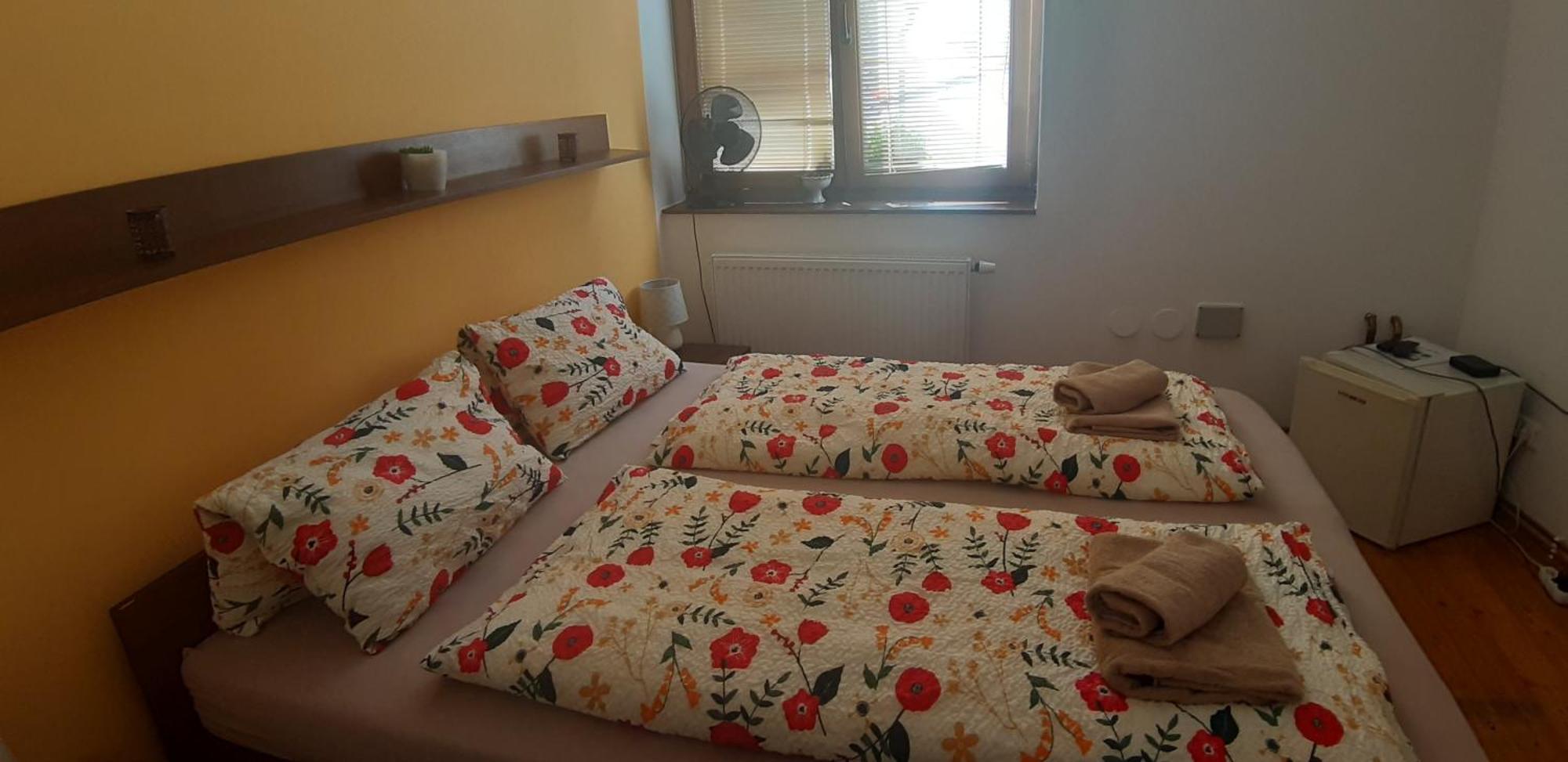 Penzion A Vinoteka Hrozen Kroměříž المظهر الخارجي الصورة